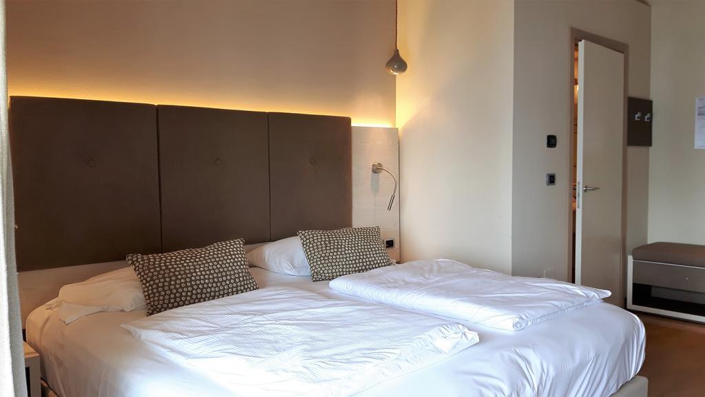 Hotel Galvani Torri Del Benaco Dış mekan fotoğraf