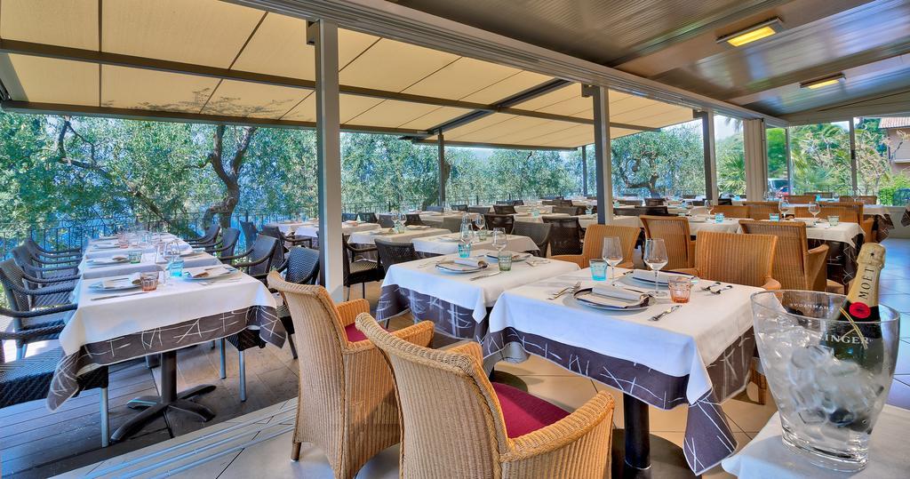 Hotel Galvani Torri Del Benaco Dış mekan fotoğraf