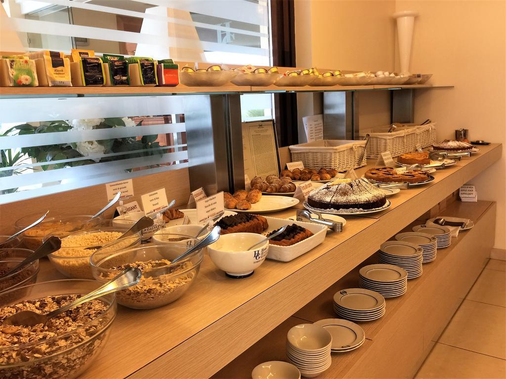 Hotel Galvani Torri Del Benaco Dış mekan fotoğraf